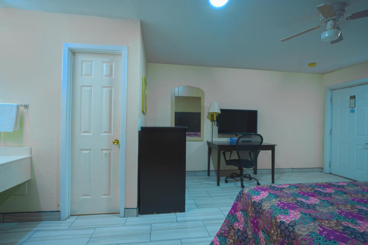 Texas Inn San Benito Near Harlingen Ngoại thất bức ảnh