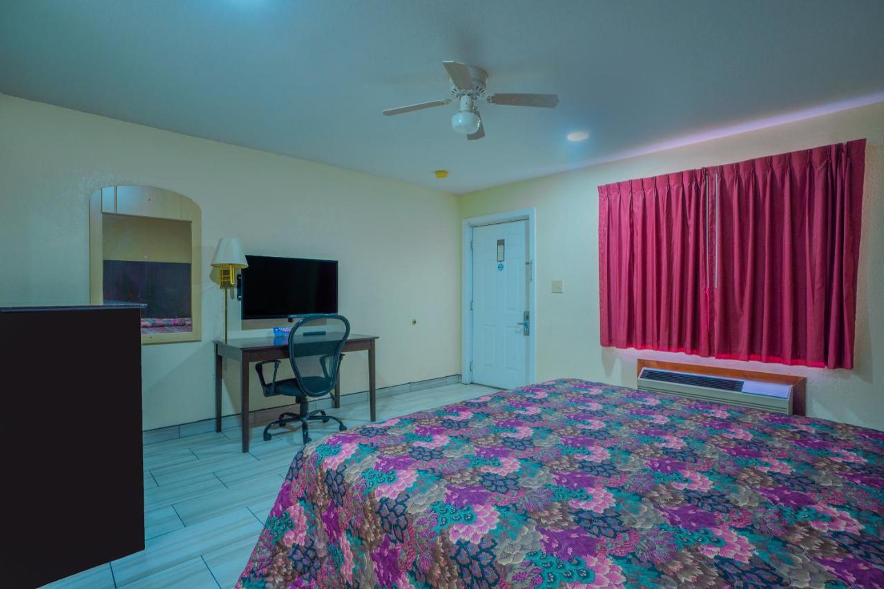 Texas Inn San Benito Near Harlingen Ngoại thất bức ảnh